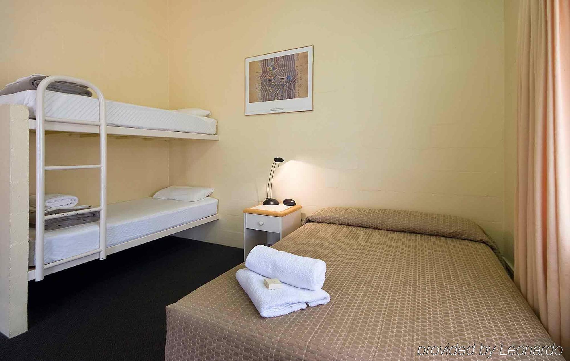 Outback Hotel Ayers Rock Oda fotoğraf