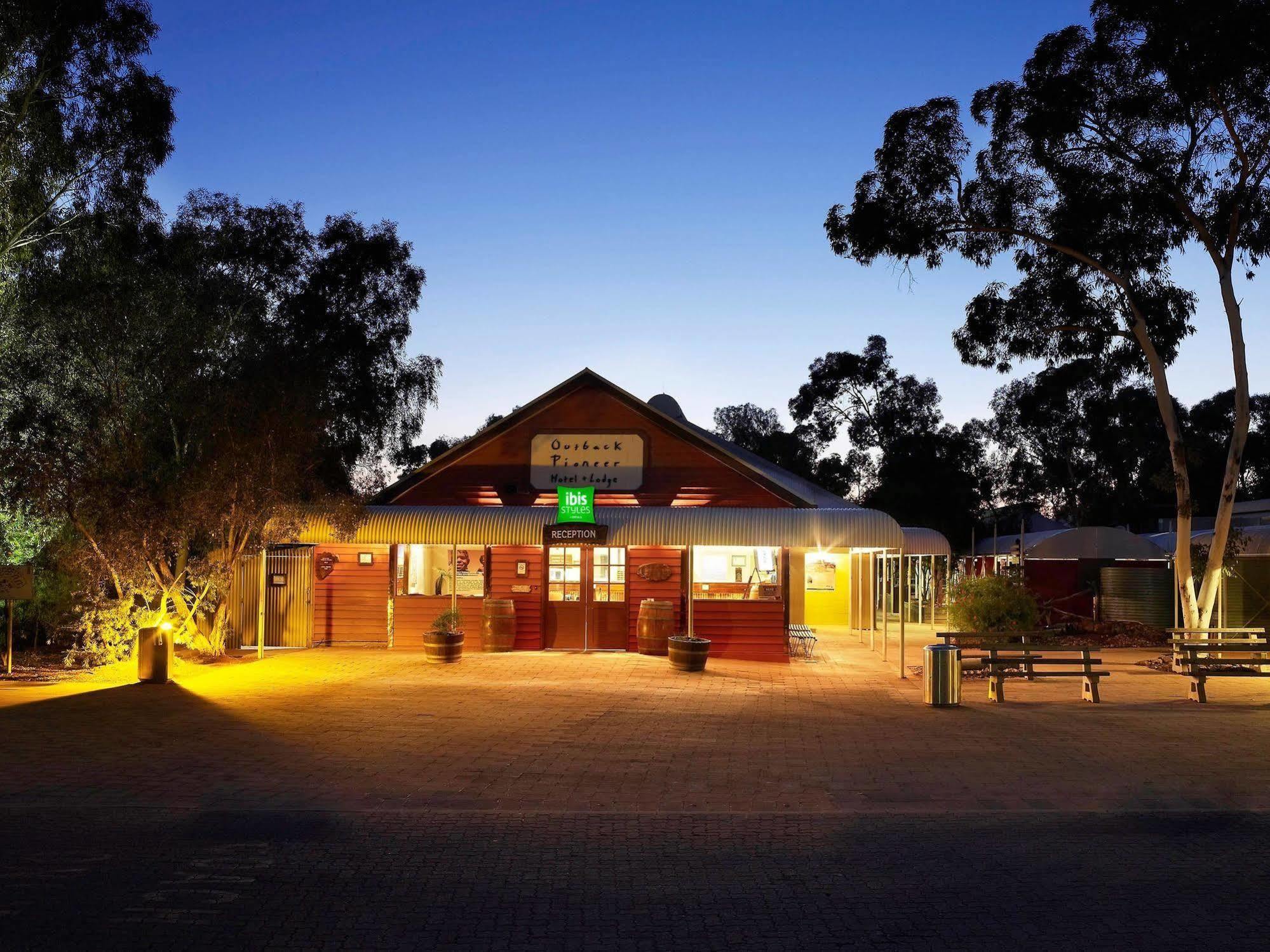 Outback Hotel Ayers Rock Dış mekan fotoğraf