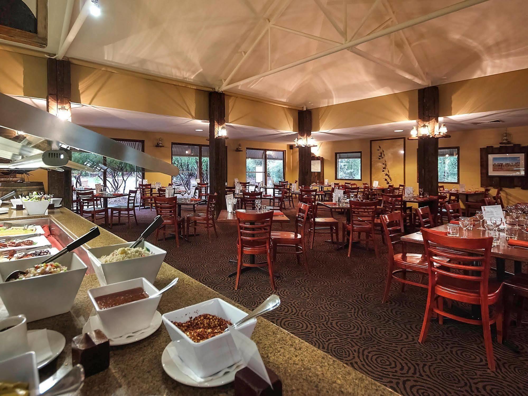 Outback Hotel Ayers Rock Dış mekan fotoğraf